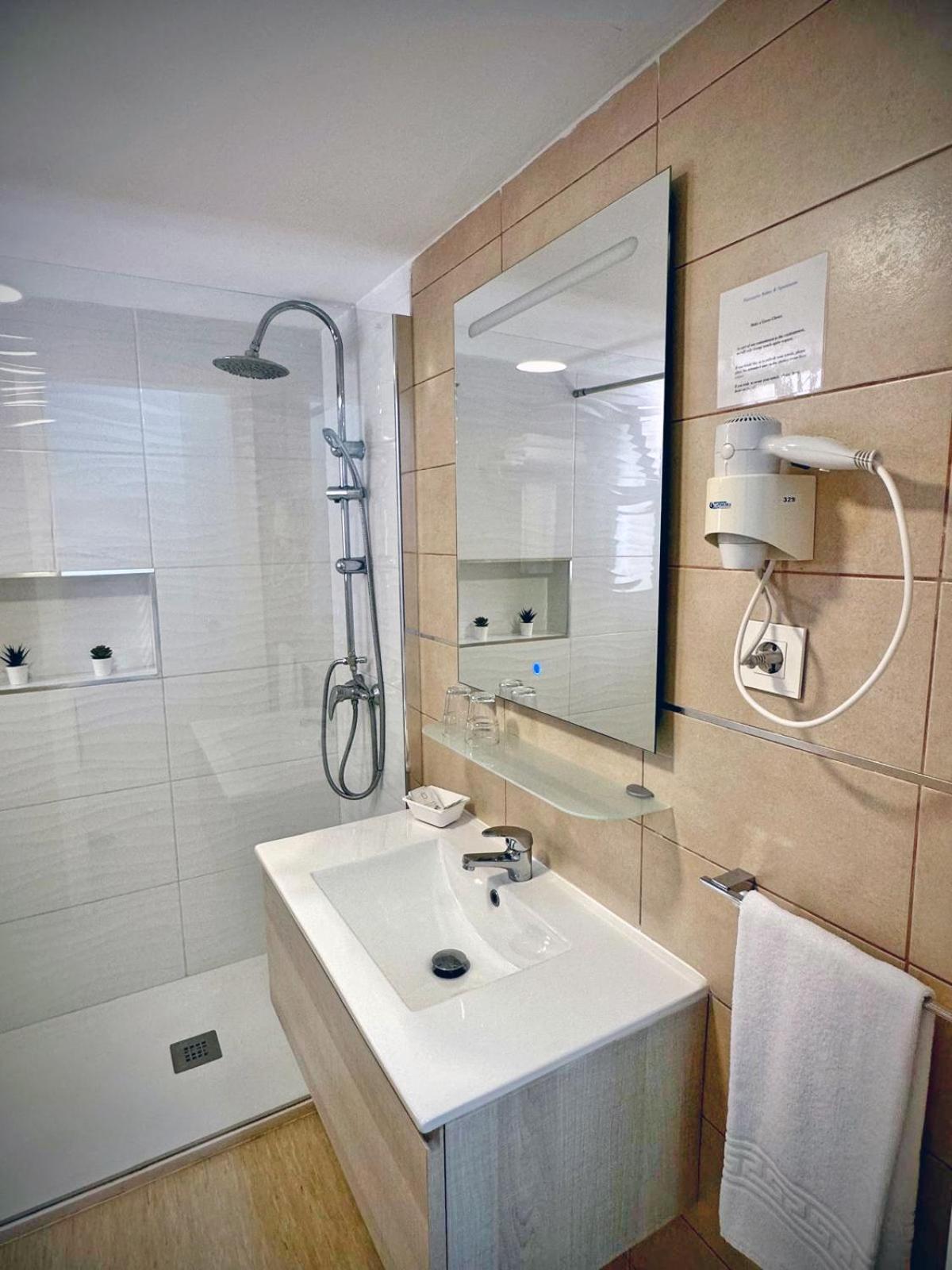 Apartamentos Portonovo Puerto Rico  Bagian luar foto